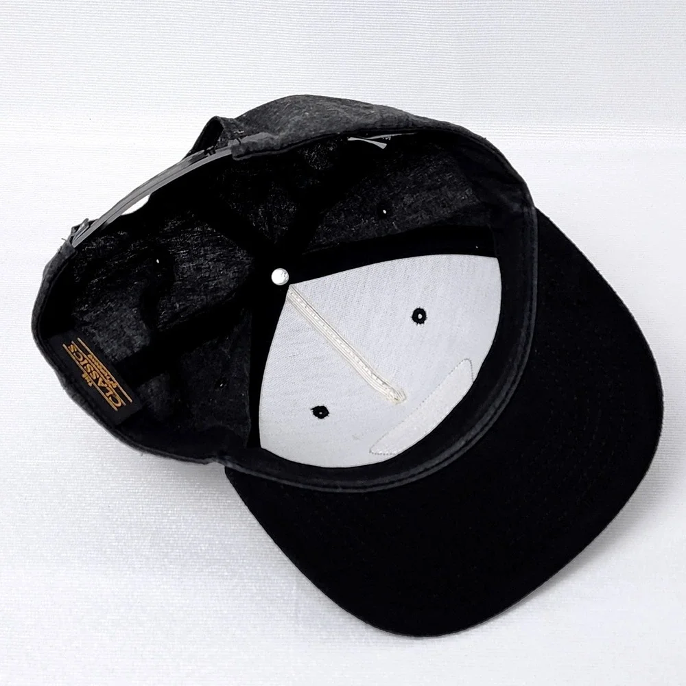 DC Shoes Co Snapback Hat Baseball Cap Gray Black Patch OSFM The Classics Yupoong